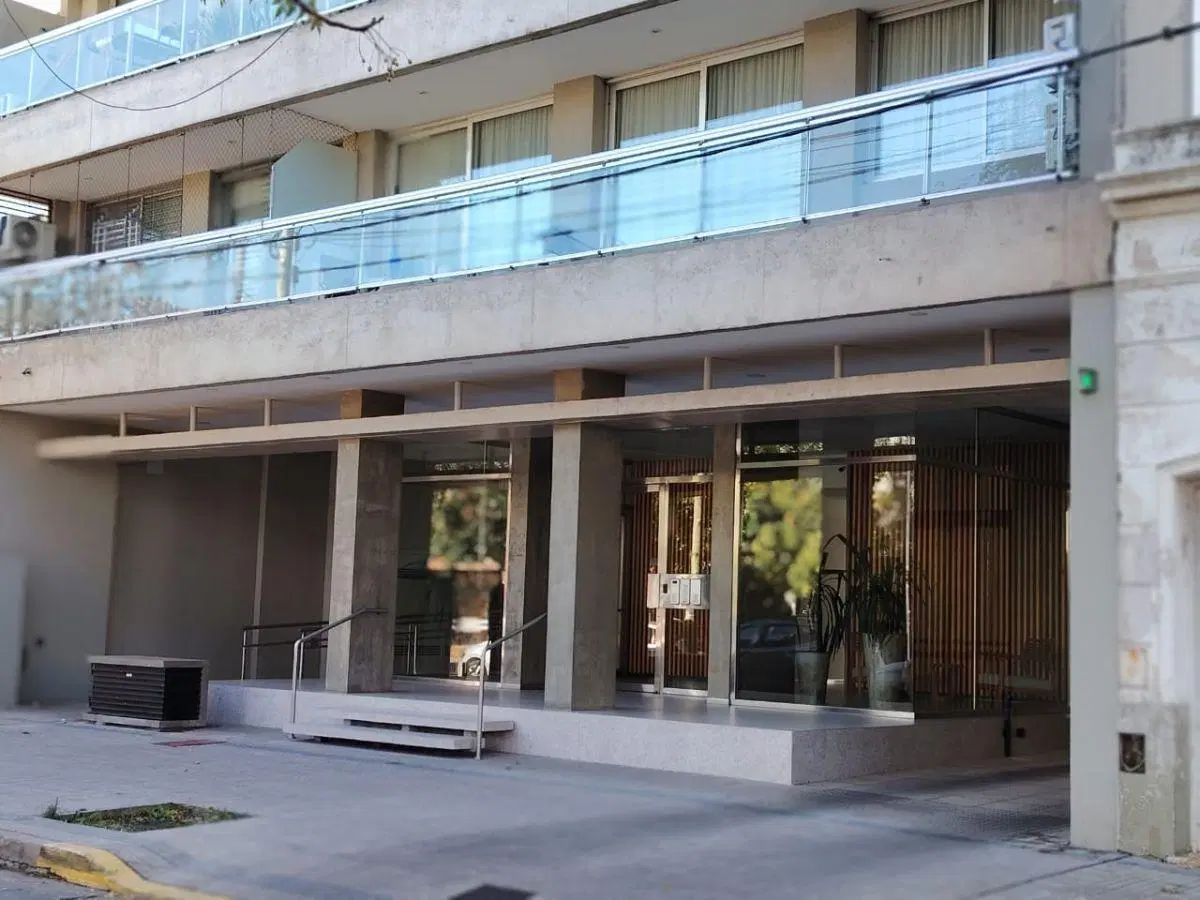 VENTA MONOAMBIENTE DE CATEGORIA | 15 41 Y 42 1