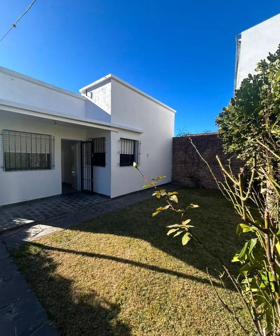 ALQUILER CASA INTERNA 2 HAB. | 22 69 Y 70 5