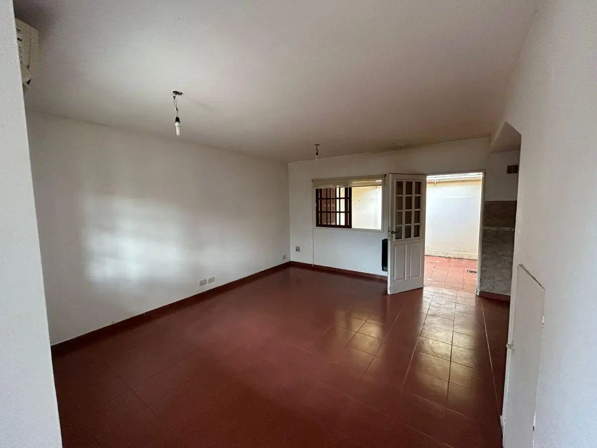 ALQUILER DUPLEX 2 DORMI. | 142 bis e/32 y 33 1