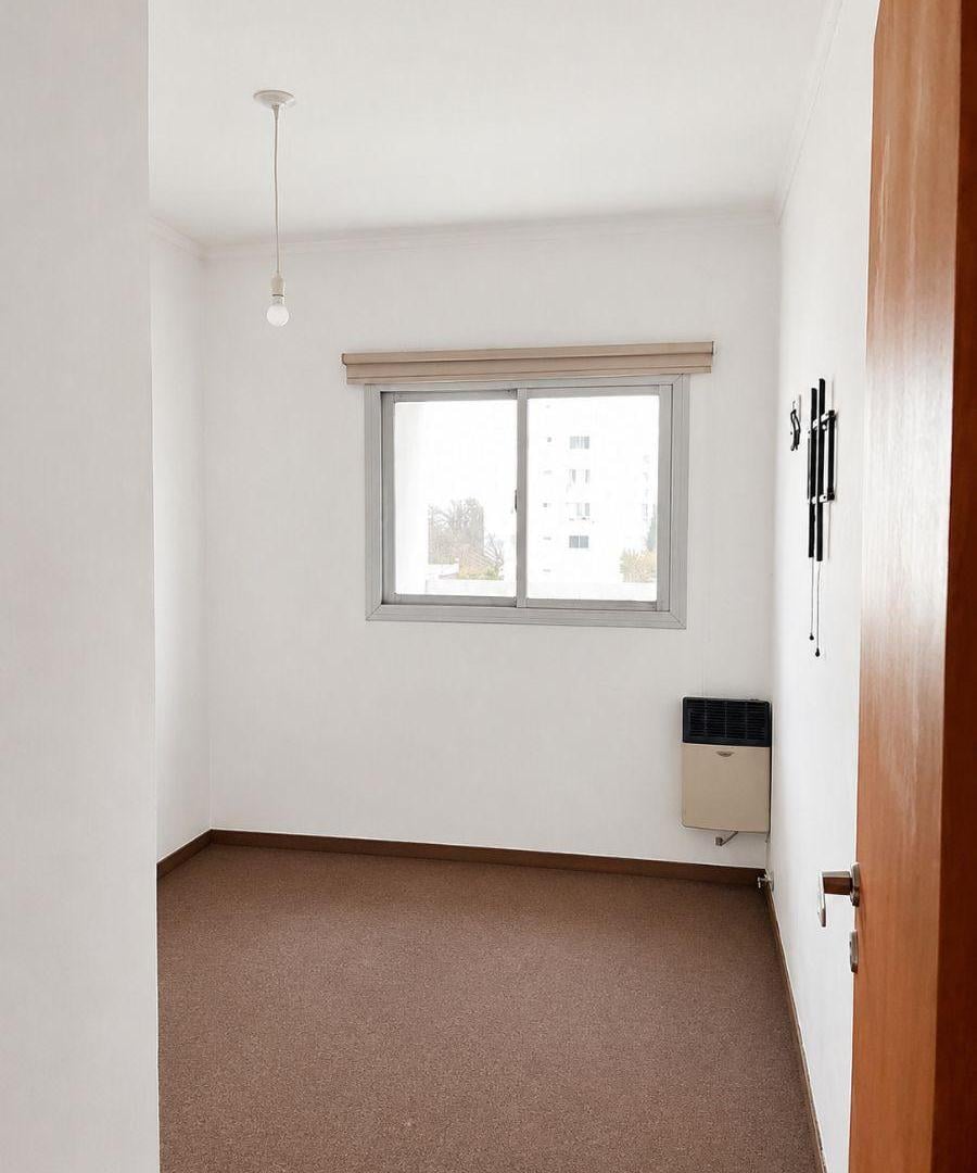 Foto de ALQUILER DEPTO. 1 DORMI C/ COCHERA | 14 62 Y 63, imagen 5