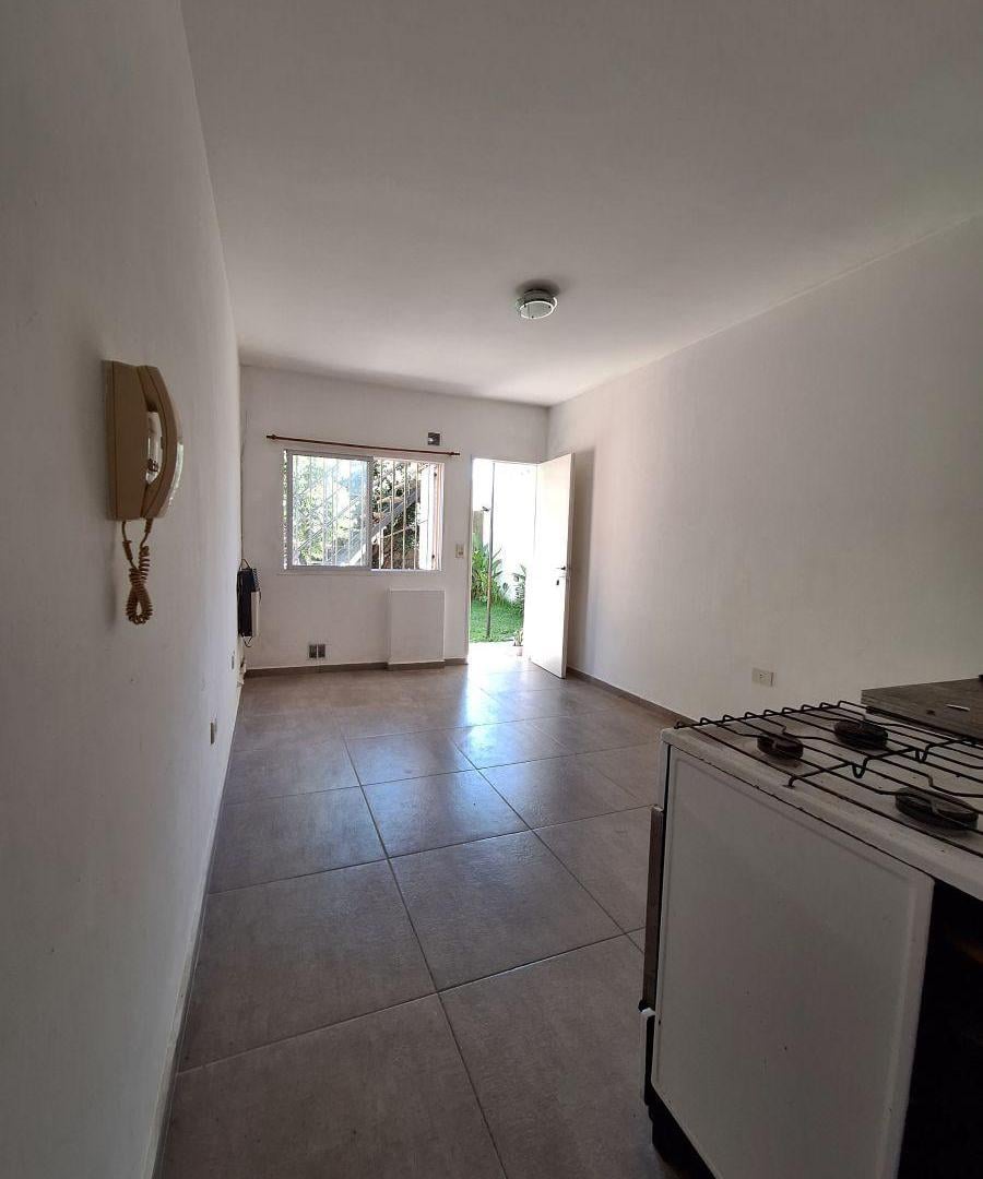 Foto de ALQUILER DEPARTAMENTO PB | 17 37 Y 38, imagen 2