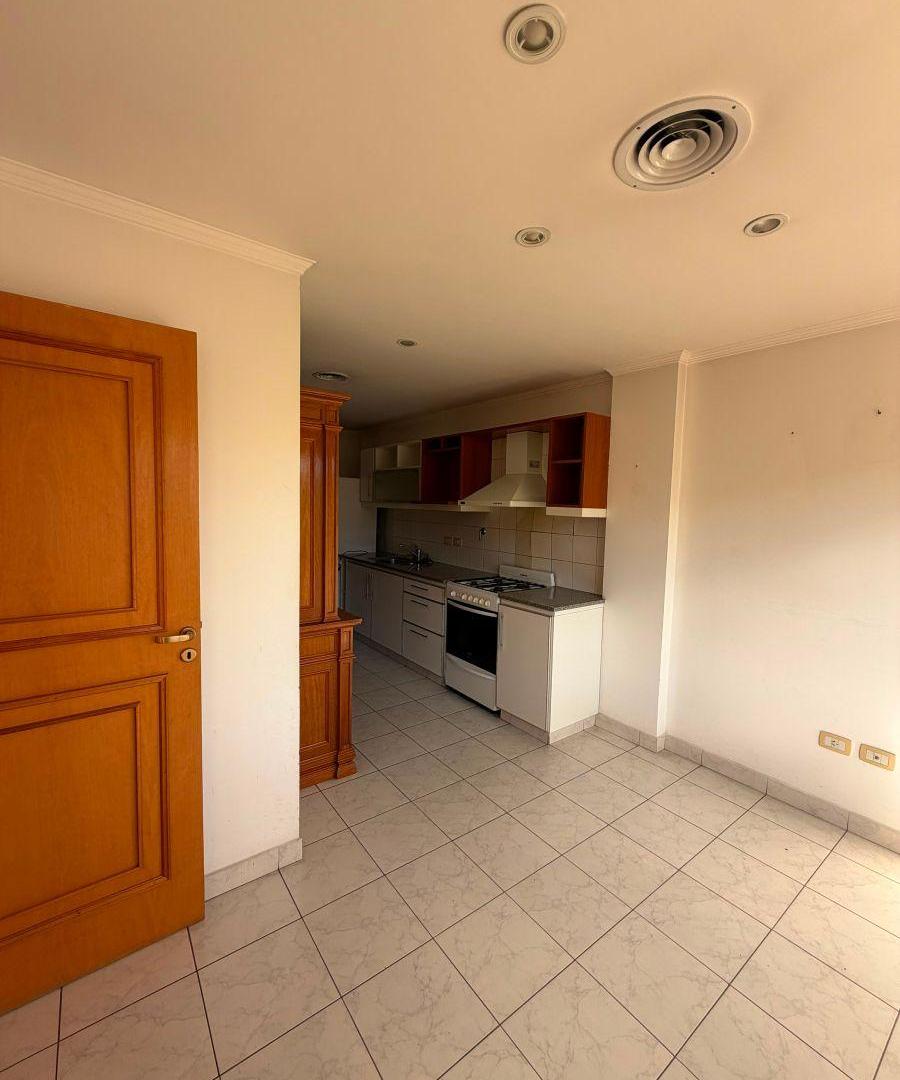 Foto de ALQUILER SEMIPISO C/COCHERA | PLAZA PASO, imagen 4