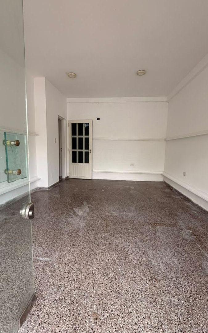 Foto de ALQUILER LOCAL GONNET | 18 ESQ 495, imagen 2
