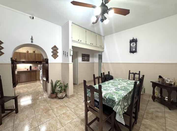 Casa en VENTA en la plata 5