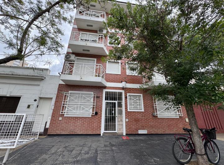 Departamento en alquiler en La Plata 3
