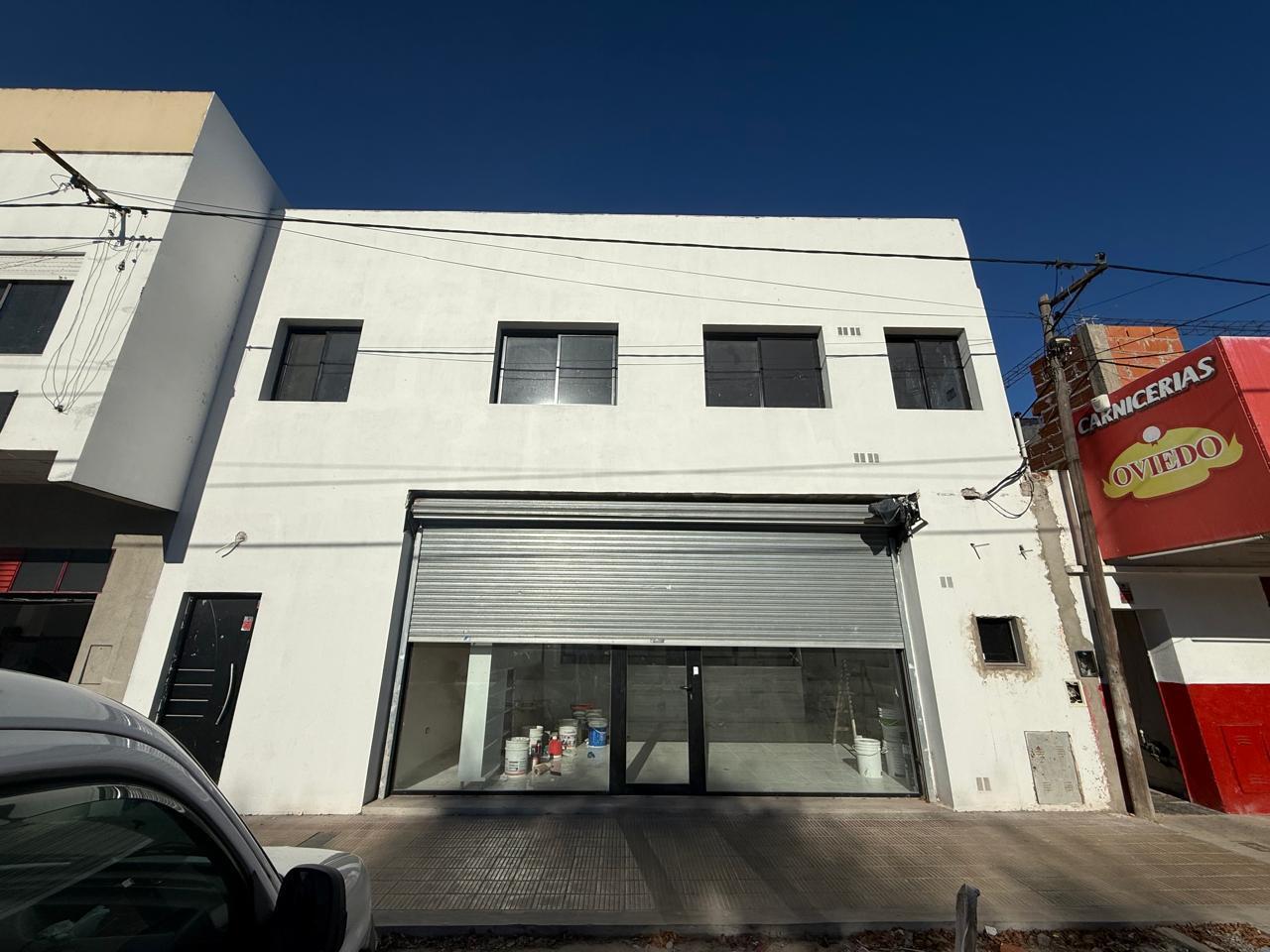 Local y Consultorios en alquiler en 520 e/ 10 y 11