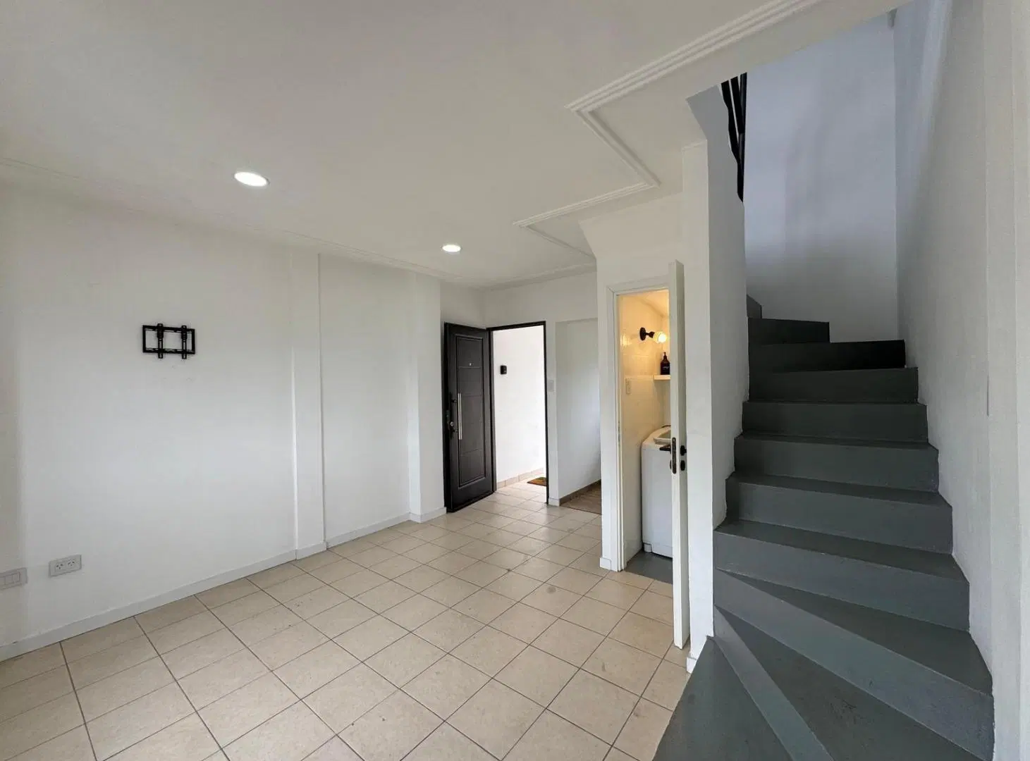 DEPARTAMENTO EN ALQUILER EN LA PLATA, CON COCHERA 1