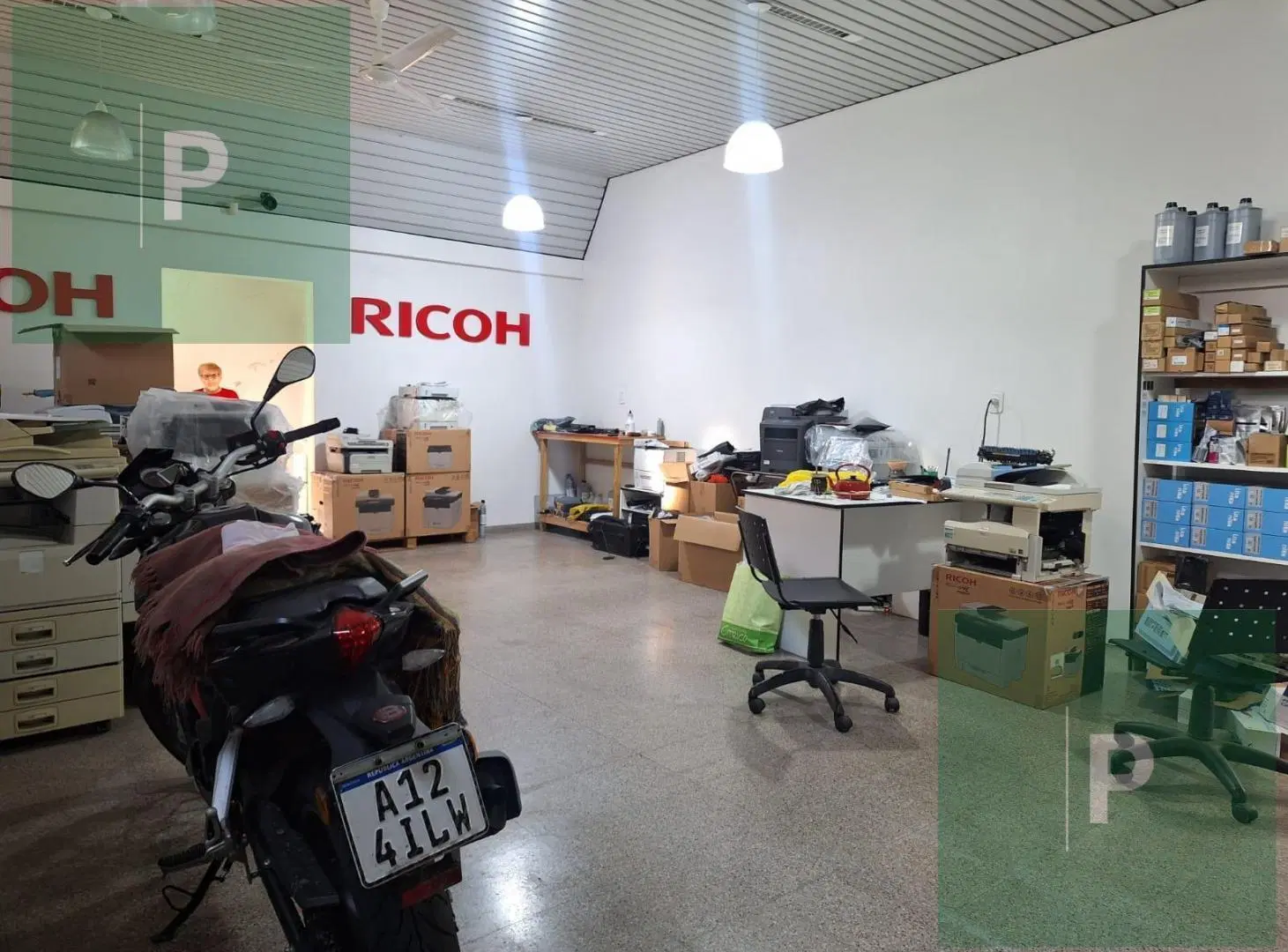 Local en Venta en esquina 46 y 150 sobre lote de 295 m2 2