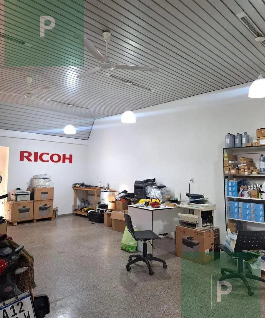 Local en Venta en esquina 46 y 150 sobre lote de 295 m2 4