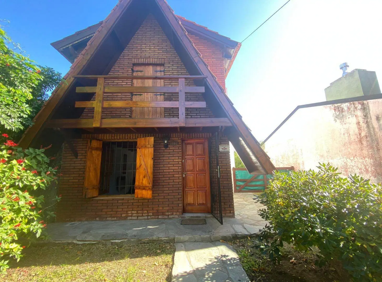 Casa en Tolosa en Alquiler 2 dormitorios y parque 3