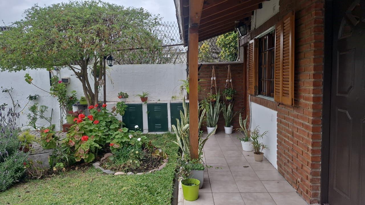Foto de DUPLEX EN VENTA EN CALLE 15 e/ 523 y 524, imagen 4