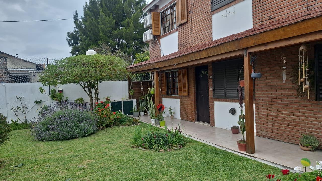 Foto de DUPLEX EN VENTA EN CALLE 15 e/ 523 y 524, imagen 3