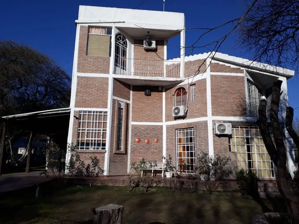 Casa a la venta en Comuna de San Roque.(C49) 3