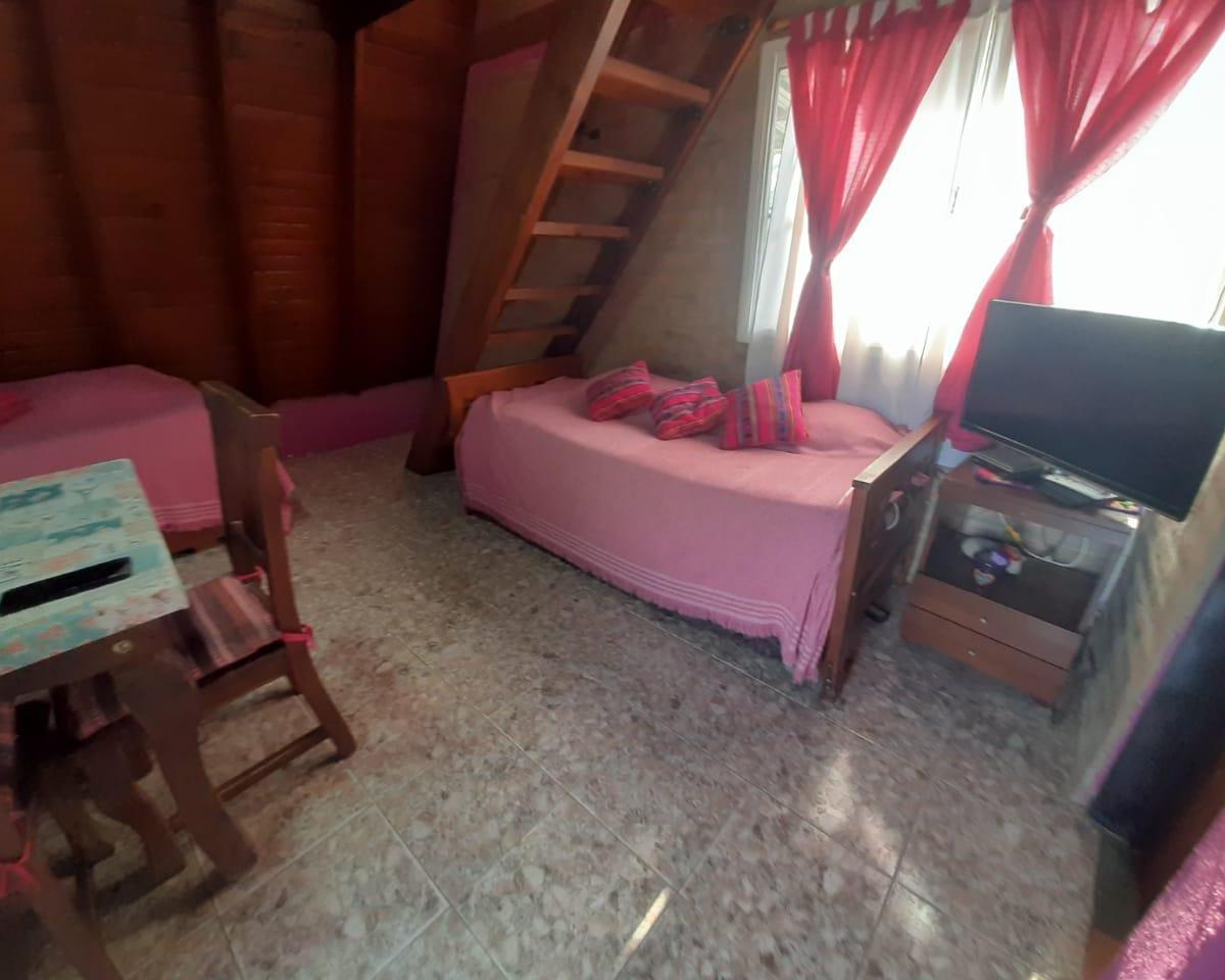 Casa Mas 3 Alpinas y 2 Departamentos a La Venta en Bialet Masse. 2