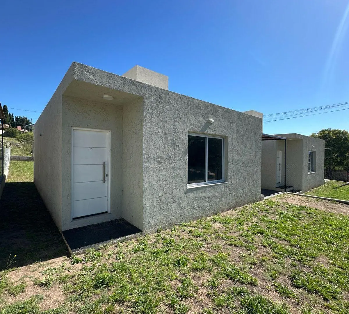 Casa a la venta en Villa Santa Cruz dell Lago. (C454) 5