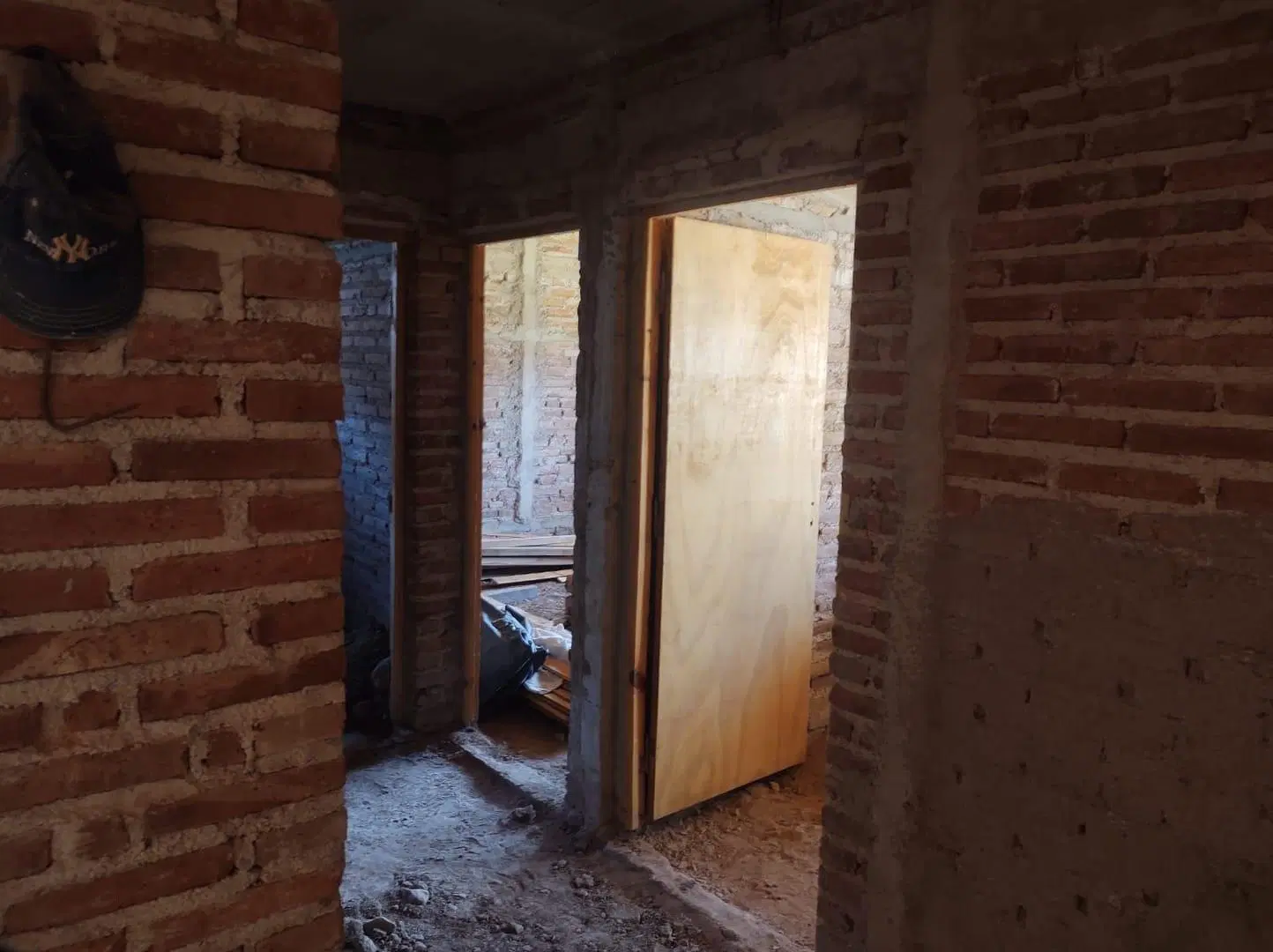 Casa a terminar a la venta en Santa María de Punilla. (C463) 5