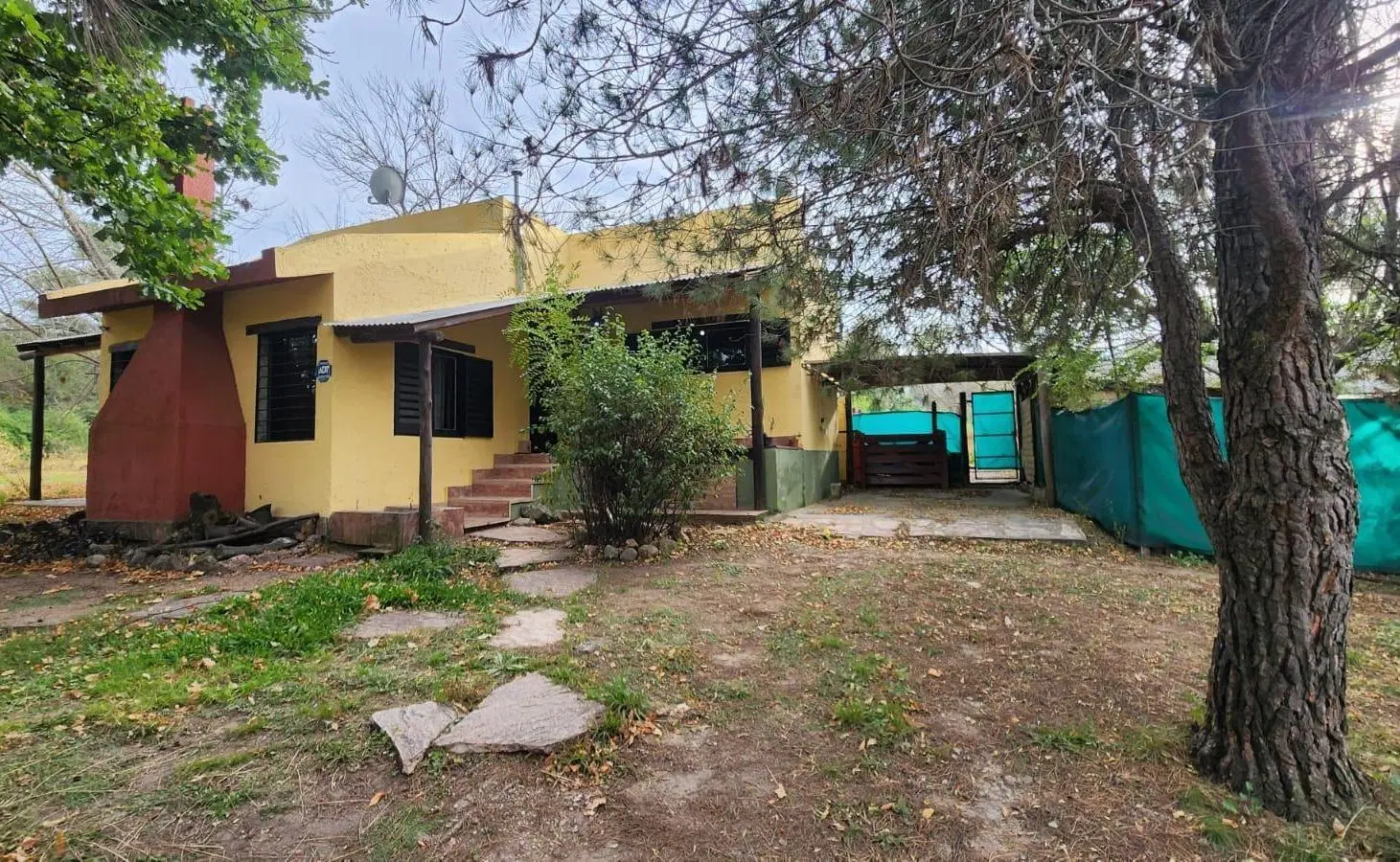 Casa mas departamento a la venta en Bialet Masse. (C469) 3