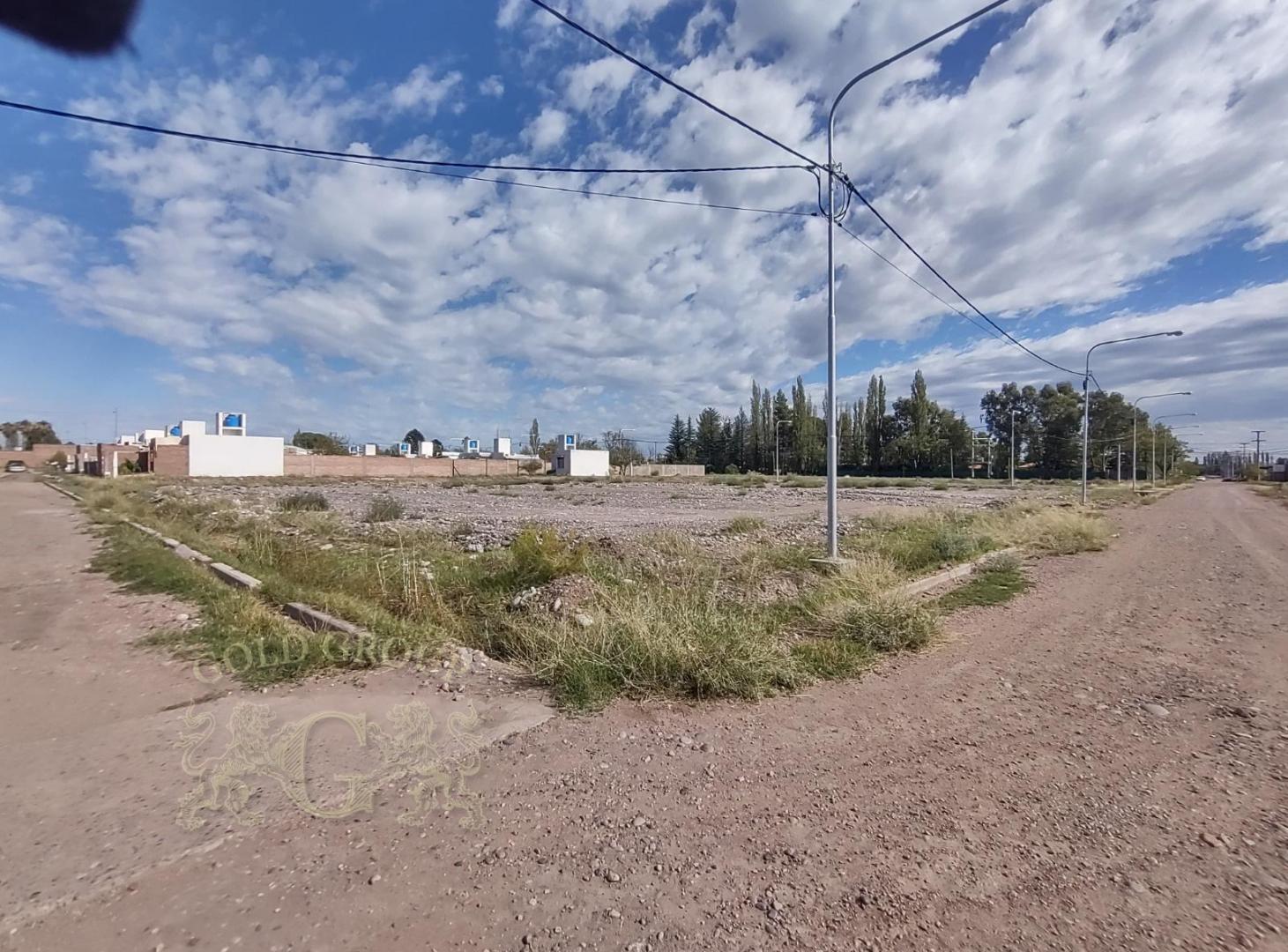 GOLD GROUP VENDE Destacados Lotes zona la Av. Ruiz Daudet, San Rafael