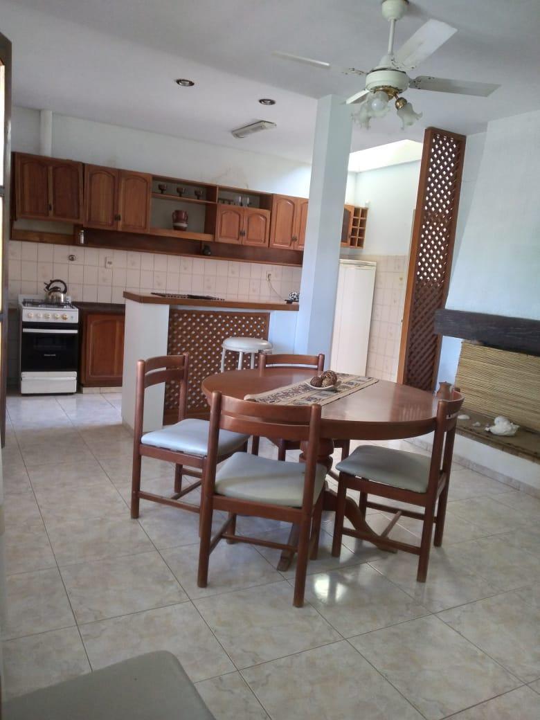 Gold Group Vende Casa (+ Galpones) Av Bartolomé Mitre 1859 / San Rafael Centro 2