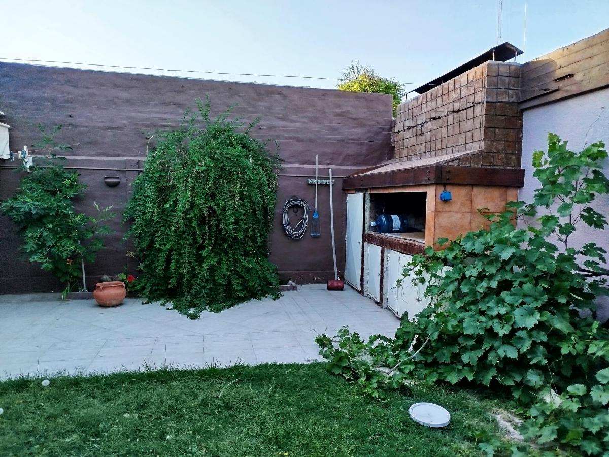 Destacada Casa, B° San Francisco (Cayetano Silva y Güiraldes), San Rafael 4