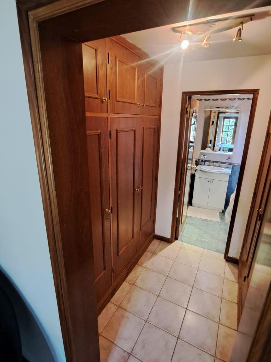 Estupenda Casa en El Exclusivo B° Dalvian (Mendoza) 2