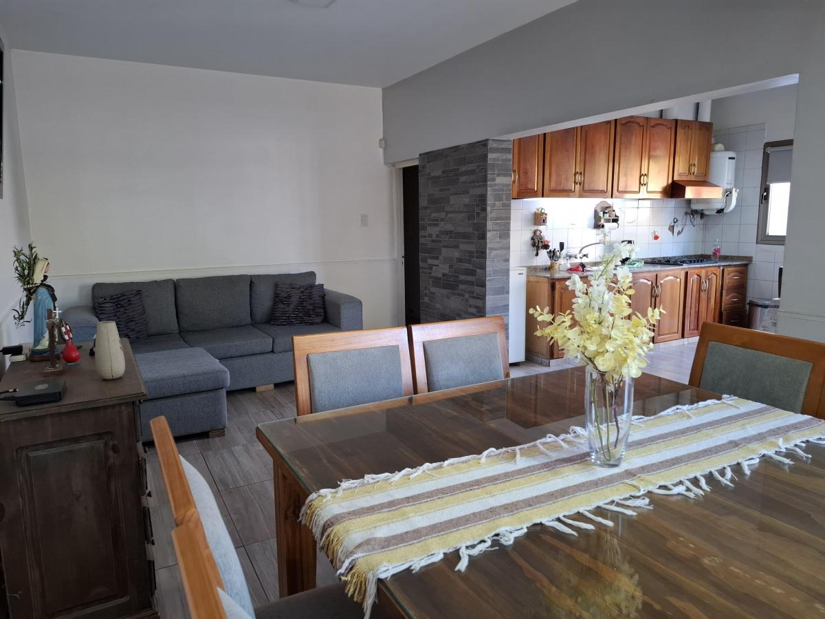Estupenda Casa (+ Depto) en Medalla Milagrosa, San Rafael 4