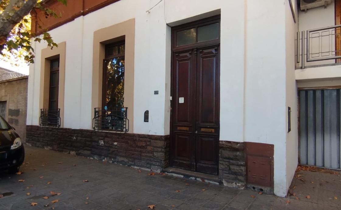 Tradicional y Amplia Casa Céntrica de San Rafael 5