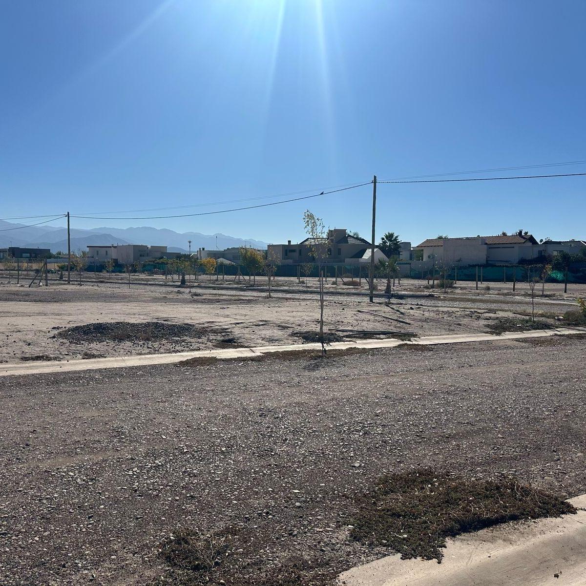 Estupendo Lote, B° Las Cumbres (Dorrego, Guaymallén, Mza) 2