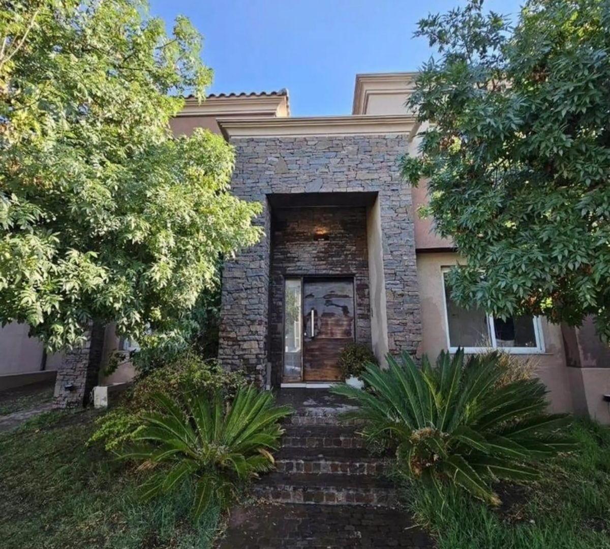 Fantástica casa en el B° Palmares-Presidente (3a Etapa), Godoy Cruz, Mendoza