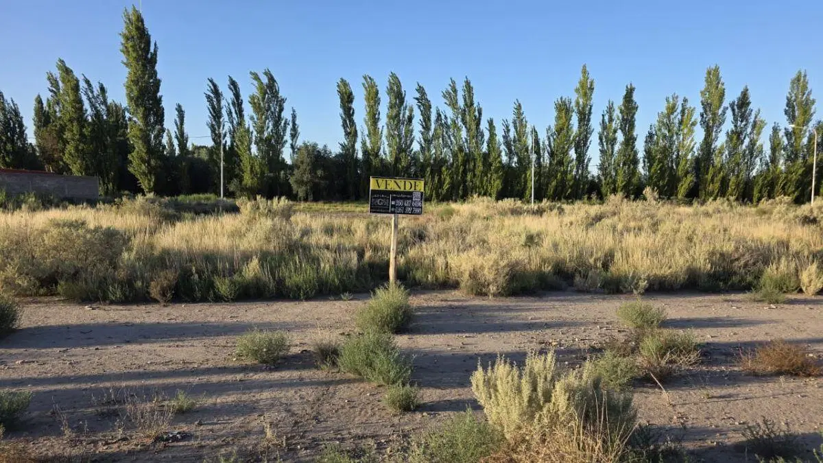 Destacado lote en excelente zona de San Rafael 3
