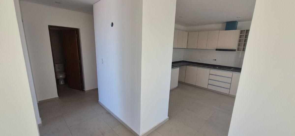 Foto de Atractiva casa (a estrenar) en el B° privado Lomas del Torreón (entre, imagen 2