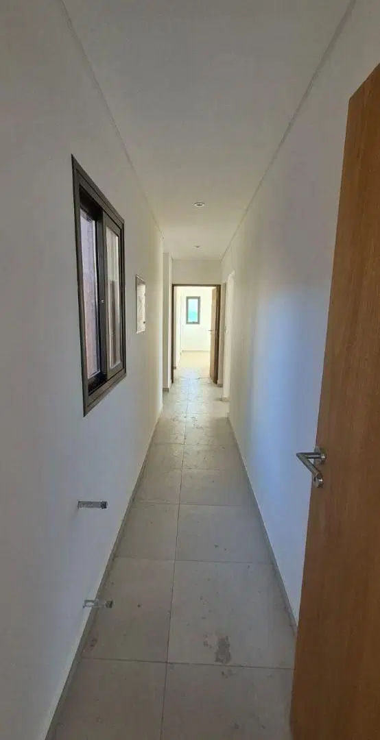 Atractiva casa (a estrenar) en el B° privado Lomas del Torreón (entre Luzuriaga Gutiérrez, Maipú) 5