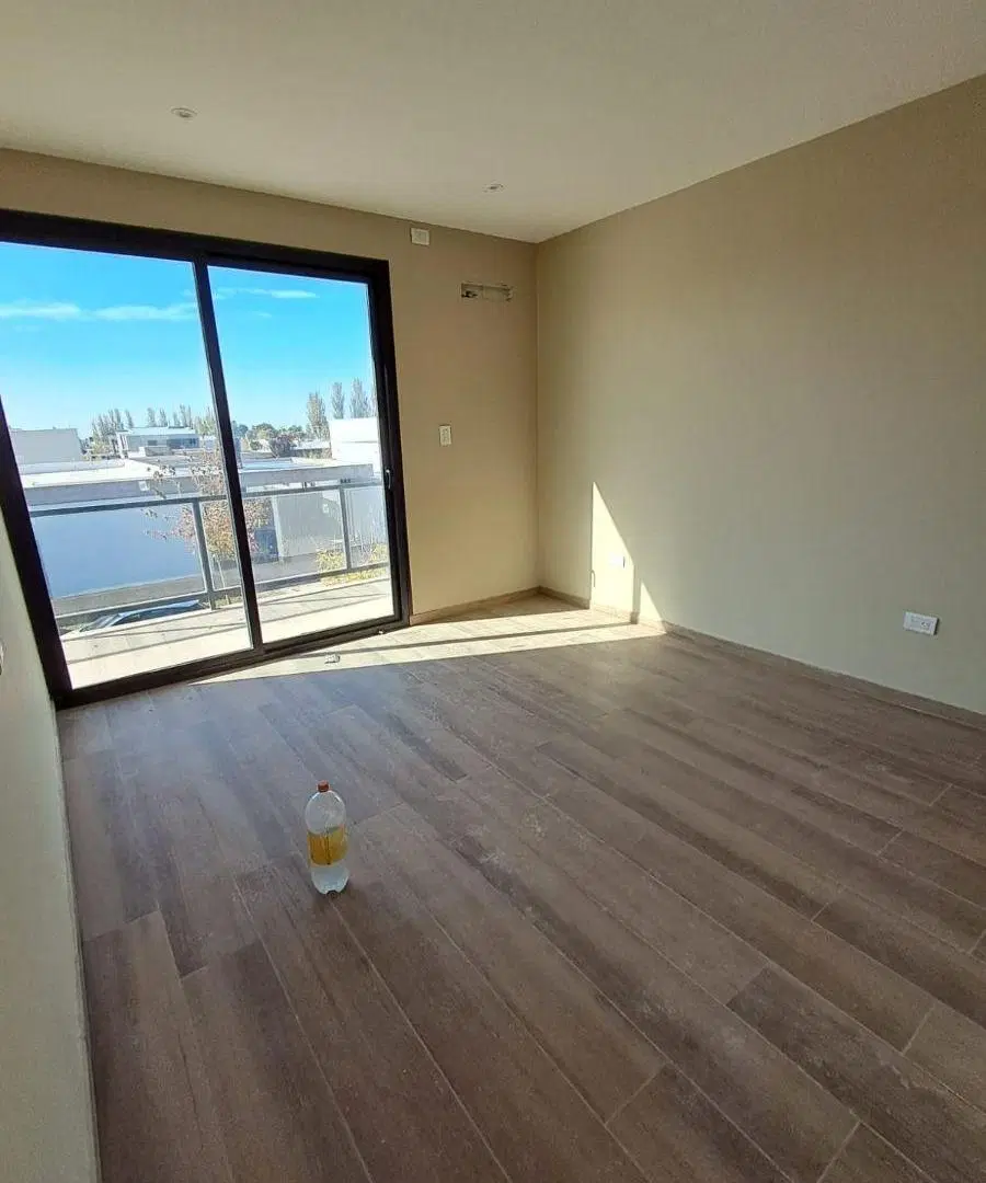 Estupenda casa ( a estrenar ) en el B° privado La Luisa, Carrodilla ( Luján de Cuyo, Mza ) 8
