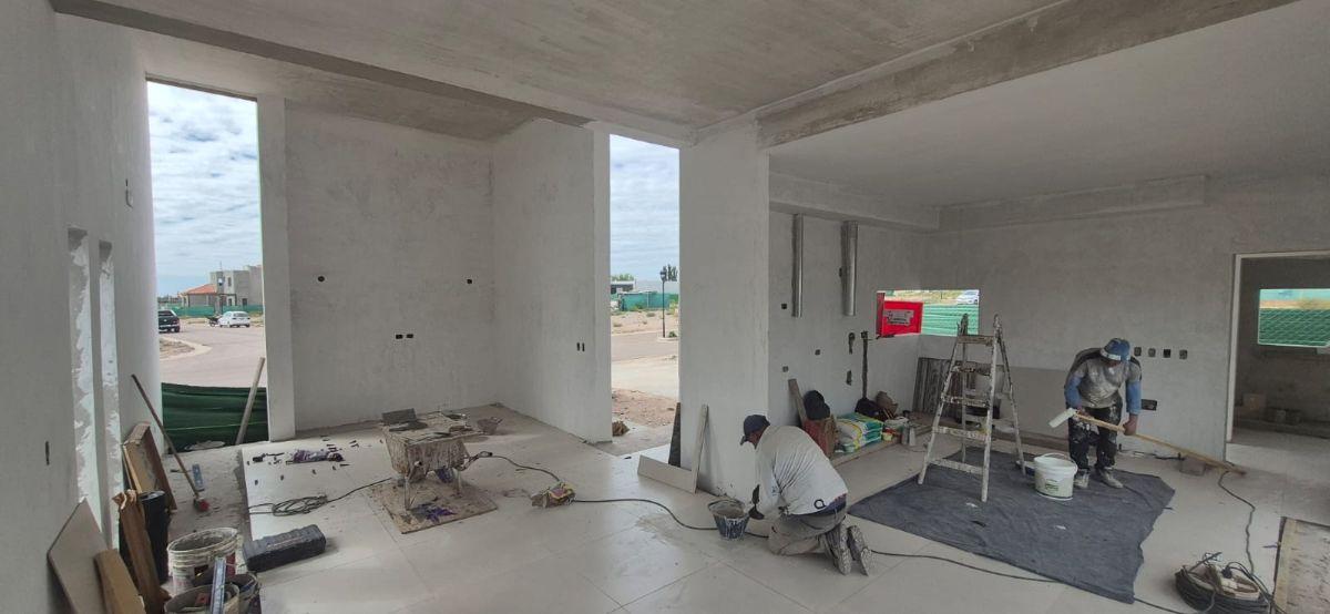 Foto de Magnífica casa / B° privado Lar de Boedo / Luján de Cuyo, Mendoza, imagen 2