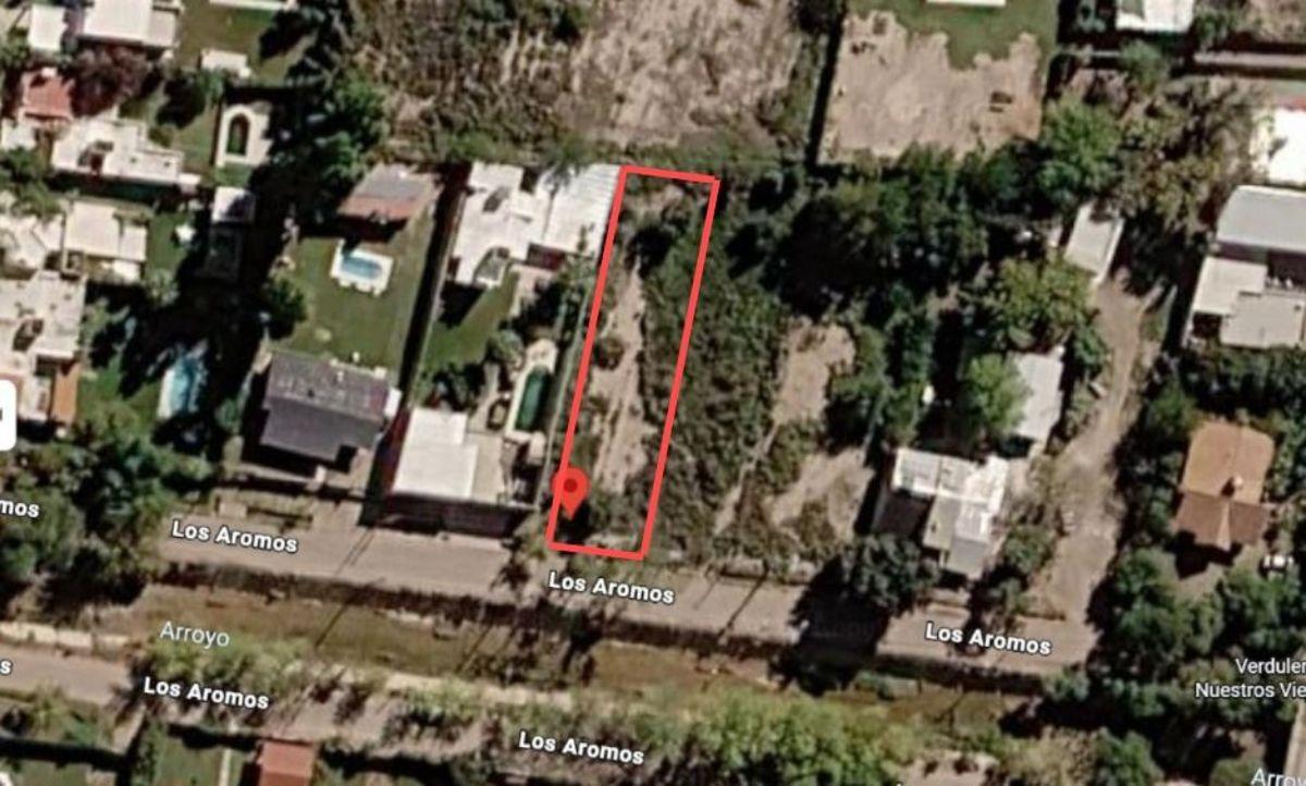 Foto de OPORTUNIDAD: NOTABLE LOTE / Los Aromos N°684, Chacras de Coria, Luján, imagen 1