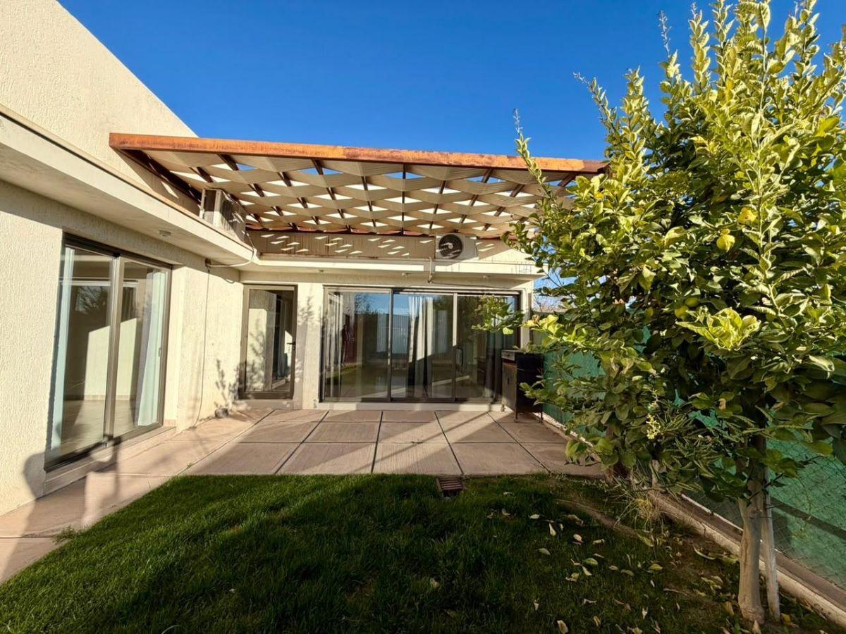 Foto de Alquiler de Casa Barrio Privado/ Barrio Rincón de Drummond, imagen 2