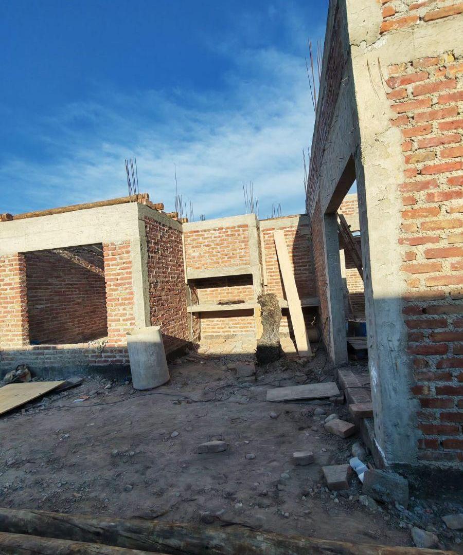 Foto de Espléndida casa en obra/ B° La Quebrada, imagen 2