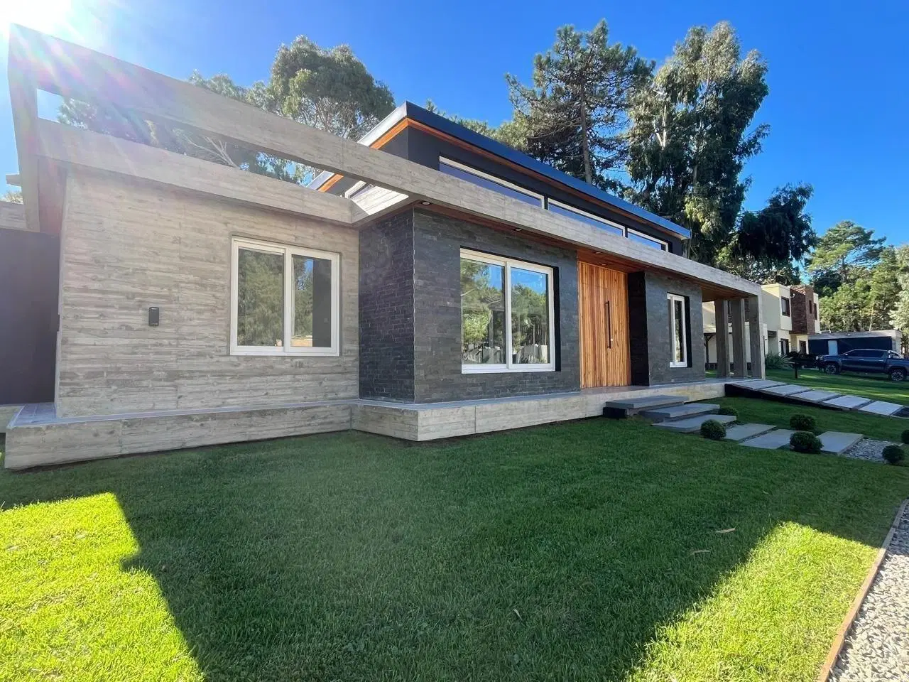 Casa Chalet en Venta en Pinamar, Costa Atlántica, Buenos Aires 1