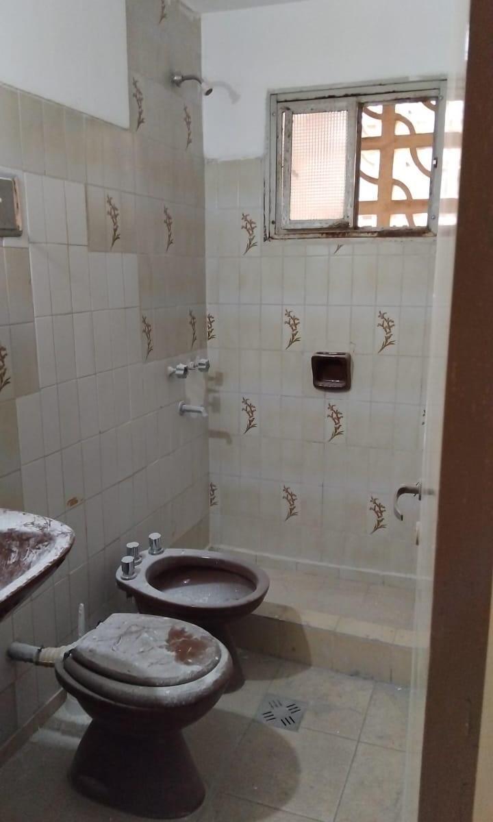 Vendo Departamento en Calle Av España 2350 de Ciudad 3