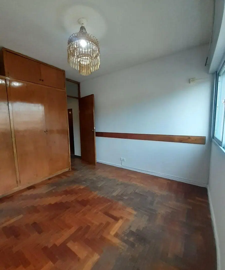 Alquilo departamento en calle Lavalle n°35 4