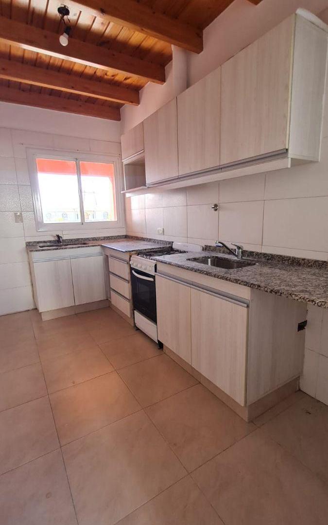 Foto de Alquilo Departamento en Bandera de los Andes N°11325 Kilómetro 11, imagen 4