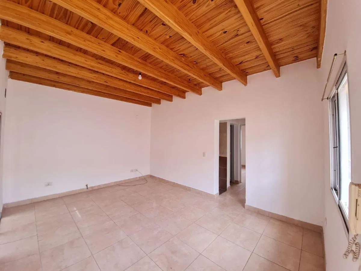 Alquilo departamento en Guaymallén 2