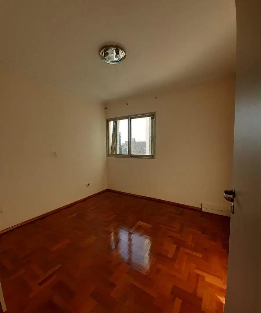 En Sexta Sección. Alquilo departamento 5