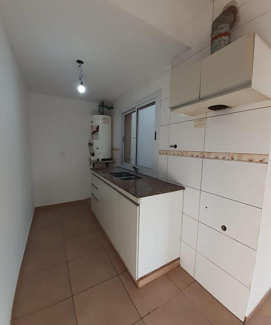 Foto de ALQUILER DEPARTAMENTO a metros de San Martín Sur, imagen 5