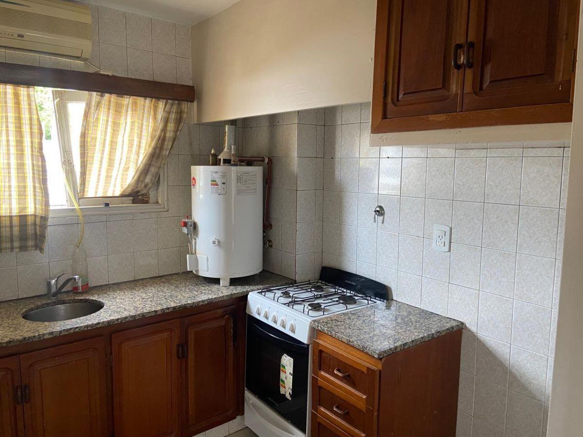 Foto de Alquiler departamento Godoy Cruz, a metros de Av. San Martín Sur, imagen 2