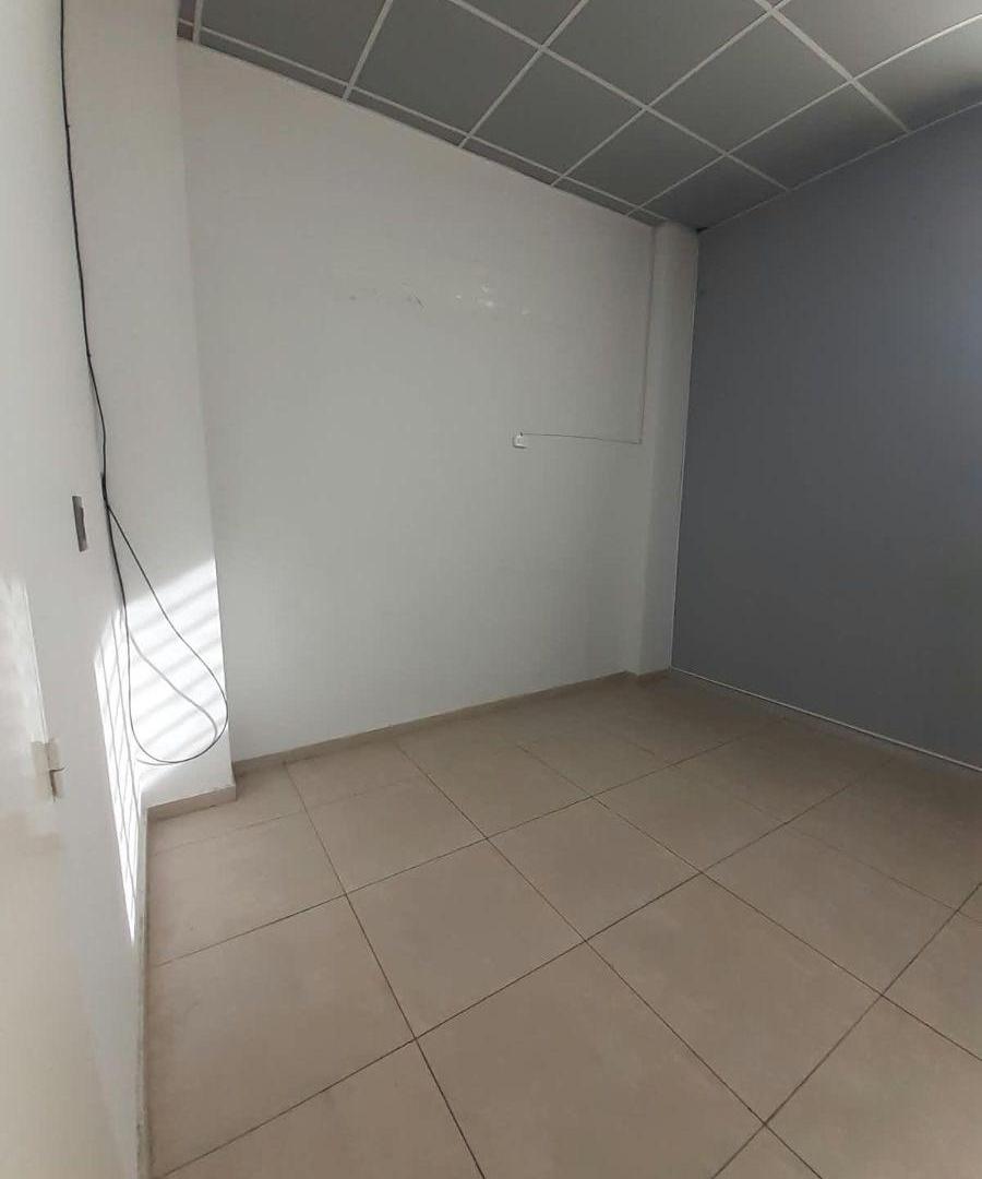 Foto de Alquiler oficina en Km 11, imagen 4