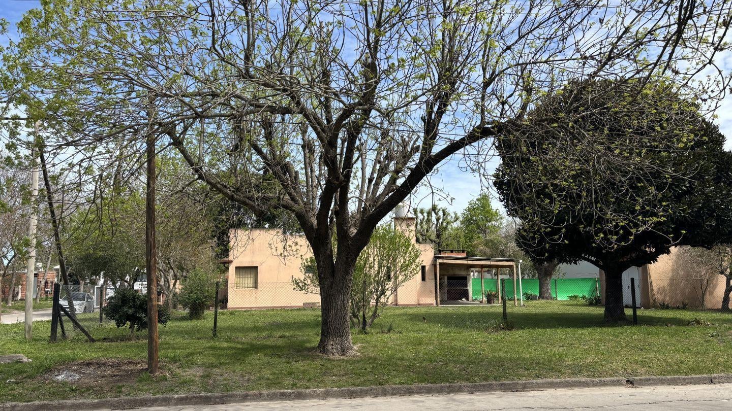 Foto de Casa en Veronica, terreno 20x30 en esquina, imagen 4