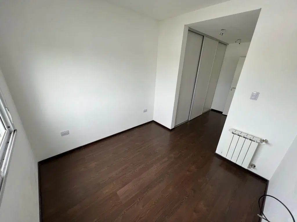 Departamento de 1 dormitorio con vestidor, en Alquiler en La Plata 4
