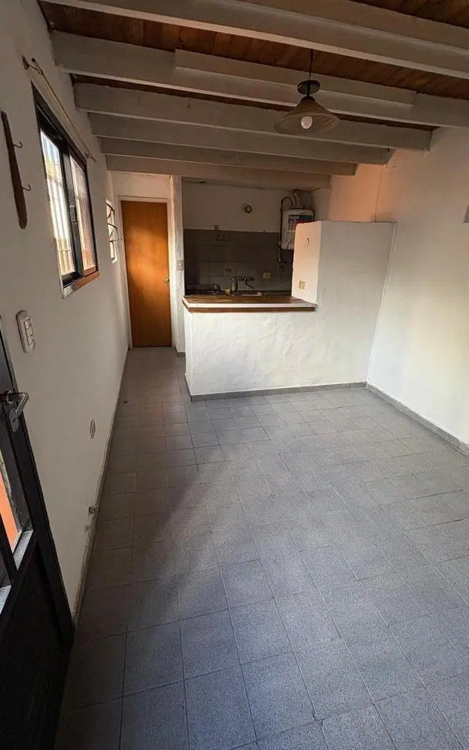 Departamento 1 dormitorio en La Plata 71 e/ 8 y 9 4