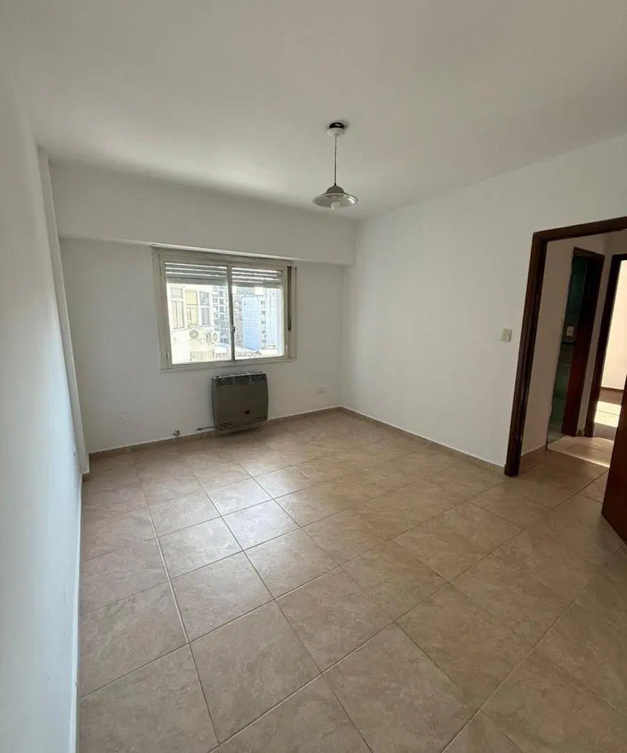 Departamento de 2 ambientes en Alquiler en calle 39 e/ 5 y 6 5